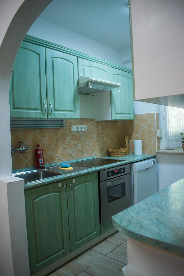 Oazis Apartman Keszthely Exterior photo