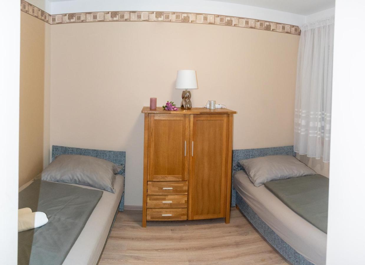 Oazis Apartman Keszthely Exterior photo